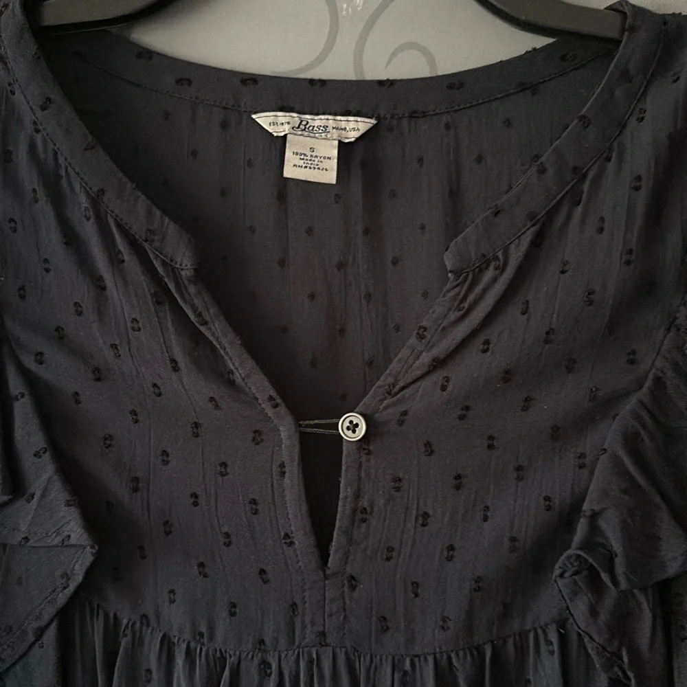 Bass Ruffle Blouse - Picture 2 of 5